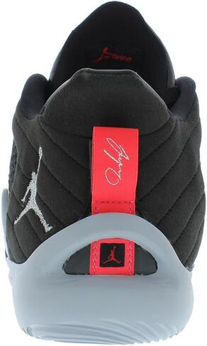 Nike Tatum 1 Little Kids' Shoes (DX5357-200, Fossil/Sesame/Electric Green/Black) Size 3 in Kuwait