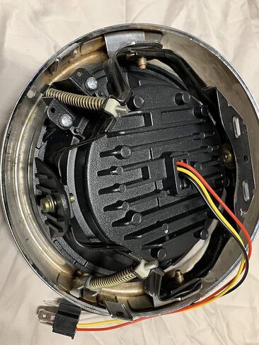 مصباح أمامي Valkyrie LED كروم غير هالو - لا يتطلب دعامة - التوصيل والتشغيل Daymaker - متوافق مع Honda Valkyrie in Kuwait