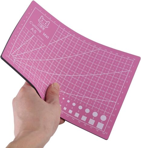 حصيرة خياطة ذاتية الشفاء مقاس A5 210 × 150 مم لوحة تقطيع PVC ذاتية الشفاء احترافية غير قابلة للانزلاق لوح تقطيع متين لخياطة اللحف اليدوية وأداة مشاريع الفنون والحرف اليدوية (وردي) in Saudi Arabia