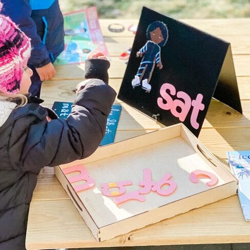 My Felt Story Felt Board for Kids | 15 x 24 Freestanding Foldable Flannel Playboard | Board Only | Storytelling Learning Play | for Preschool Classroom and Homeschooling | (Black) in Saudi Arabia