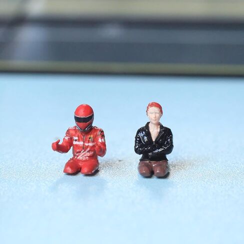 2pc 1/64 Scale Figure Driver Scene Micro Miniatures Figures Model Scene Props for Cars Vehicles Toys, Landscape Layout Decor (Style T) in Saudi Arabia