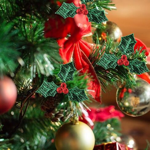 زينة عيد الميلاد للحرف اليدوية - 100 قطعة من أوراق هولي الصغيرة والتوت لمستلزمات عيد الميلاد الحرفية - ملصقات توت هولي عيد الميلاد 3 سم مع أوراق خضراء لعلامة إكليل عيد الميلاد وصنع البطاقات in Kuwait