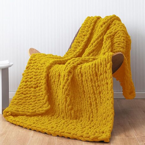 (10 Skein) Smoky Green Fluffy Chenille Chunky Yarn for Crocheting, Super Jumbo Bulky Yarn for Hand Knitting Blanket, Big Soft Thick Crochet Yarn (24 yds /7.05 oz Each) in Kuwait