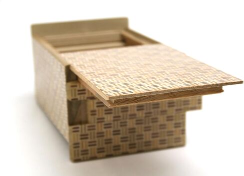Japanese Puzzle Box 21steps 4sun Nikuzushi in Saudi Arabia