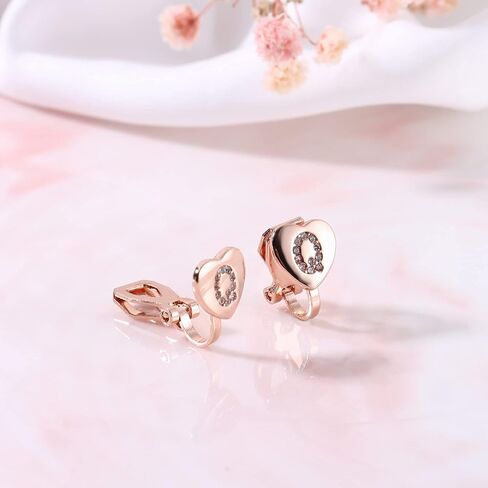 FUNRUN JEWELRY مشبك أولي على شكل قلب على أقراط مسمارية للنساء مطلي بالذهب الوردي وحروف أبجدية أنيقة من A-Z أقراط مسمار غير مثقوبة in Saudi Arabia