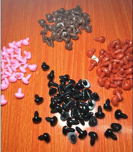 130PCS D-Shape 5 Sizes 8-16mm Plastic Safety Noses Eyes with Washers for Bear Doll Animal Puppet Crafts DIY Sewing Crafting Buttons (Pink/Red) in Kuwait