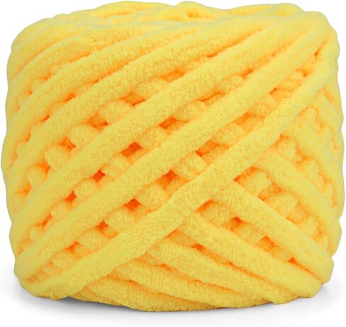 4 Skeins Blanket Yarn, Soft Chunky Chenille Yarn for Crocheting and Knitting, Thick Fluffy Yarn with Crochet Hook for Making Blankets Sweater Scarf Shawl DIY Crocheting Crafts in Saudi Arabia