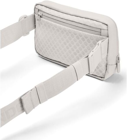 Under Armour Sportstyle Waist Bag Crossbody in Kuwait