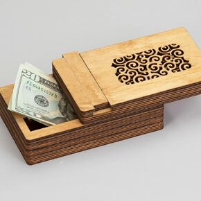 Minos Labyrinth Puzzle Box - Brainteaser for Adults - Wooden Puzzle Gift Box - Secret Compartment Brain Game