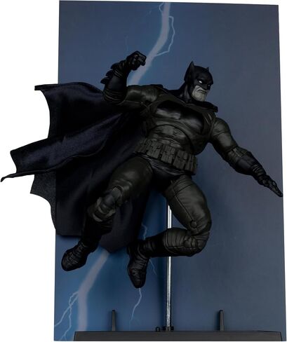 McFarlane Toys - DC Multiverse Batman (The Dark Knight Returns) 7in Action Figure, McFarlane Cover Recreations, Gold Label, Amazon Exclusive in Saudi Arabia