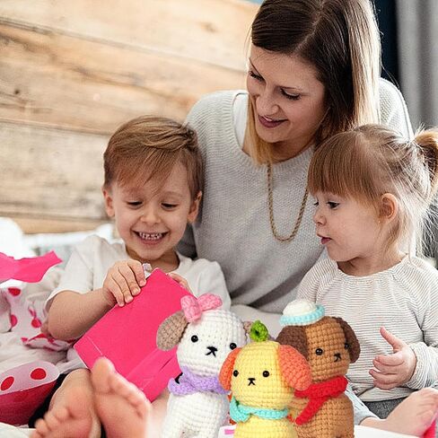 YUSOHOUSE Crochet Kit for Beginners, Crochet Starter Kits for Adults and Kids, DIY Animal Craft Knitting Crochet Kits Gift with Step-by-Step Video Tutorials, 3 PCS Dogs Family in Saudi Arabia