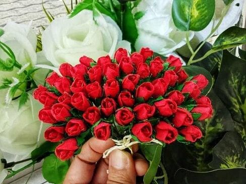 Mini Rose Bud Mulberry Paper Flower, Artificial Tiny Roses Flowers for Wedding Card Embellishment Scrapbook DIY Bouquet Crafts. (Red) in Kuwait