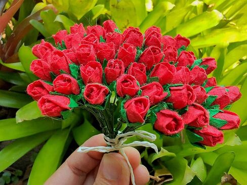 Mini Rose Bud Mulberry Paper Flower, Artificial Tiny Roses Flowers for Wedding Card Embellishment Scrapbook DIY Bouquet Crafts. (Red) in Kuwait