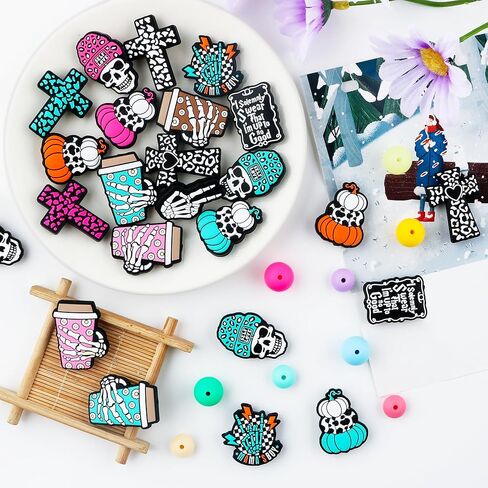 15 قطعة من الخرز البؤري السيليكون، خرز سيليكون شخصي للأقلام، خرز سيليكون لعيد الميلاد لصنع سلسلة المفاتيح وقلادة السوار (عيد الميلاد) in Kuwait