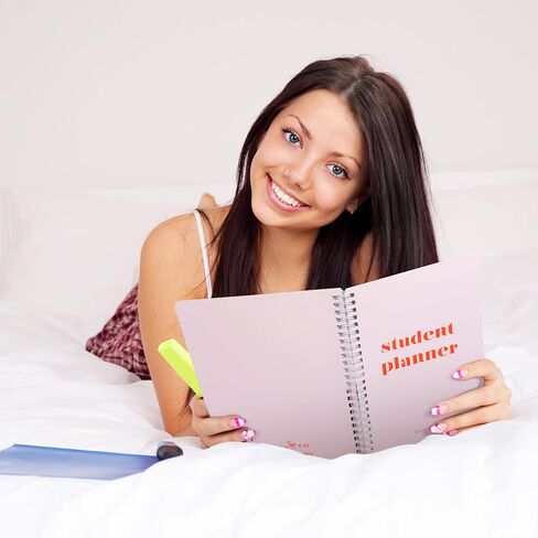 Aesthetic 2024-2025 Student Planner To Stay Organized - A Beautiful 8.5" x 5.5" Planner for Middle and High School Students with Weekly & Monthly Spreads For The 24-25 Academic Year in Saudi Arabia