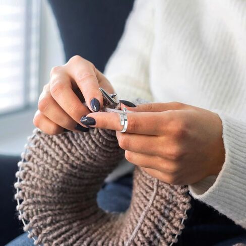 Molain 2Pcs Adjustable Crochet Ring for Fingers, Metal Silver Braided Knitting Ring for Crocheting Knitting DIY Knitting Craft Accessories in Saudi Arabia