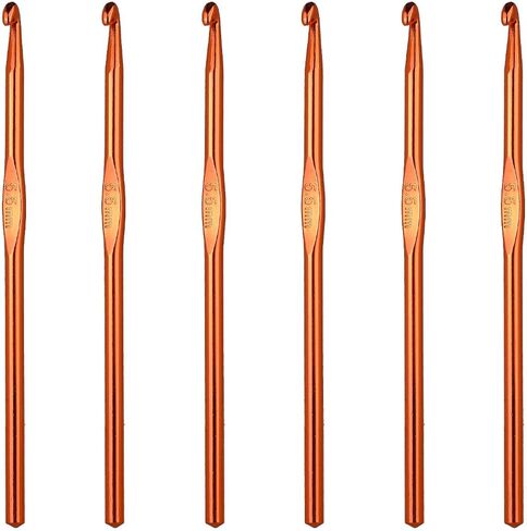 خطاف كروشيه من الألومنيوم من Dimeho، إبر حياكة مقاس 5 مم لحرف الغزل مقاس أمريكي H (مقاس 8) إبر كروشيه للحياكة بمقبض مريح مجموعة خطافات كروشيه للمبتدئين والنساء والبالغين (أزرق، 6 قطع) in Saudi Arabia