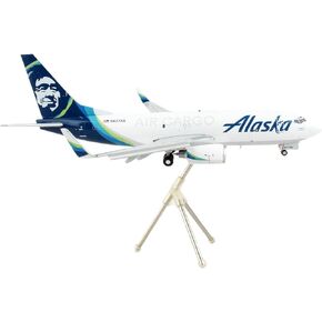 GeminiJets G2ASA1019F Alaska Air Cargo Boeing 737-700F N627AS Flaps Down; Scale 1:200