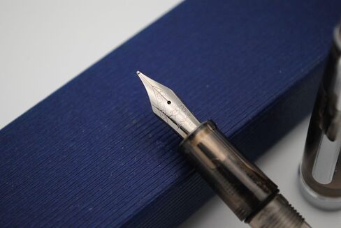 JINHAO 992 Fountain Pen (Translucent) in Saudi Arabia
