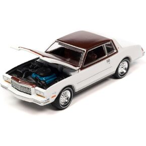 Johnny Lightning - 1980 Chevrolet Monte Carlo (JLSP336A from JLMC032A)