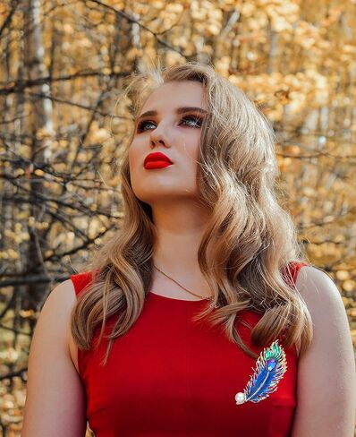 CINFAC Blue Feather brooches pins for women fashion Enamel Elegant women's brooches pin, Alloy Steel, no gemstone in Kuwait