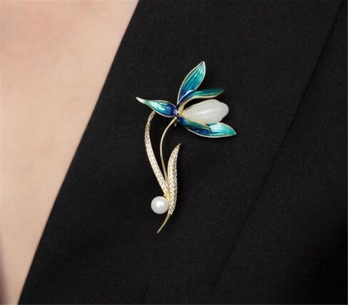 Beautiful Magnolia Flower Brooch Pin Elegant Design Jewellery for Suit Coat Shawl Clip Decoration Women Brooch Jewelry for Clothing, Metal, no gemstone in Kuwait