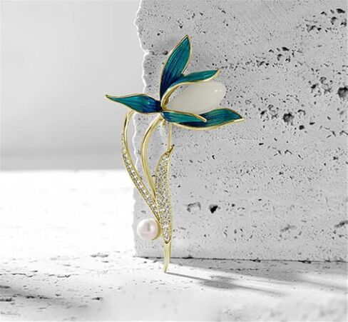 Beautiful Magnolia Flower Brooch Pin Elegant Design Jewellery for Suit Coat Shawl Clip Decoration Women Brooch Jewelry for Clothing, Metal, no gemstone in Kuwait
