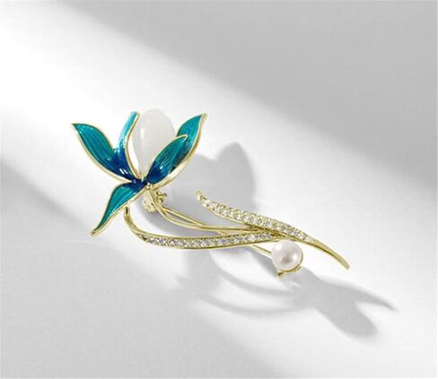 Beautiful Magnolia Flower Brooch Pin Elegant Design Jewellery for Suit Coat Shawl Clip Decoration Women Brooch Jewelry for Clothing, Metal, no gemstone in Kuwait