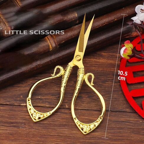 مقص صغير للحرف الذهبية، مقص خياطة صغير للنسيج الدقيق، مقص خيط تطريز، طرف نقطة محمول، مقص سفر، قاطع غزل صغير للقطع، سجل القصاصات، الصياغة (4 بوصة، ذهبي) in Saudi Arabia