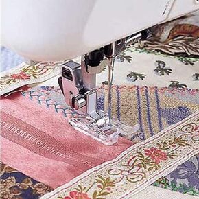 Brother SA144 Clearview Vertical Foot