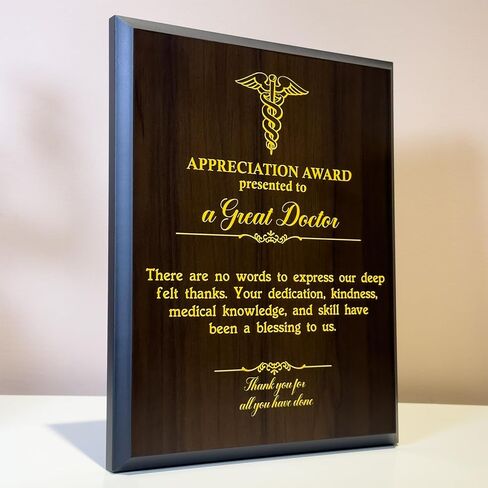 هدية تقدير الطبيب للنساء والرجال، هدايا للأطباء بما في ذلك طبيب الأسنان، والممارسين العامين، وأخصائيي الخصوبة، وأطباء الأورام، وأطباء الأنف والأذن والحنجرة، وأطباء الأعصاب، ولوحة جوائز 8 * 10 بوصات in Kuwait