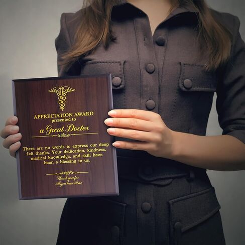 هدية تقدير الطبيب للنساء والرجال، هدايا للأطباء بما في ذلك طبيب الأسنان، والممارسين العامين، وأخصائيي الخصوبة، وأطباء الأورام، وأطباء الأنف والأذن والحنجرة، وأطباء الأعصاب، ولوحة جوائز 8 * 10 بوصات in Kuwait