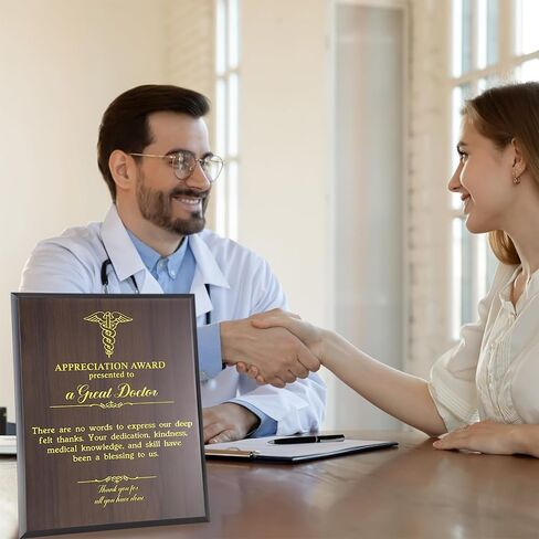هدية تقدير الطبيب للنساء والرجال، هدايا للأطباء بما في ذلك طبيب الأسنان، والممارسين العامين، وأخصائيي الخصوبة، وأطباء الأورام، وأطباء الأنف والأذن والحنجرة، وأطباء الأعصاب، ولوحة جوائز 8 * 10 بوصات in Kuwait