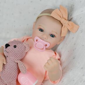 Lifelike Reborn Baby Dolls - 18 inch Realistic Baby Doll Weighted Newborn with Soft Body, Real Life Baby Girl Gift Set for Children and Collectors