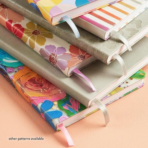 دفتر ملاحظات مبطن ناعم من Erin Condren - موضوع Just Be You - 124 صفحة بوزن 80 رطلًا. ورق سميك، 5 بوصة × 8.25 بوصة، علامة صفحة الشريط، وتجليد Layflat in Kuwait