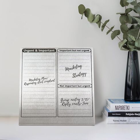 لوحة إعلانات مغناطيسية مع حامل مقاس 8 × 8.5 بوصة، لوحة مسح جافة صغيرة للمكتب والدراسة، لوحة مذكرة معدنية لعرض المغناطيس، مساعد إدارة الوقت، 10 أرقام مغناطيسية، 2 ملاحظات لاصقة in Kuwait