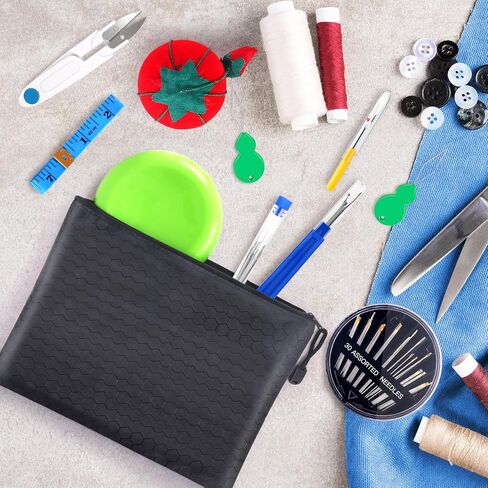 مجموعة وسادة دبوس الخياطة من ICNOW، لوازم إكسسوارات الخياطة مع وسادة إبرة، حامل دبوس مغناطيسي، 30 قطعة من إبر الخياطة، 15 قطعة من إبر العين الكبيرة، 10 قطع من طباشير الخياط، 2 كسارات درزات in Saudi Arabia