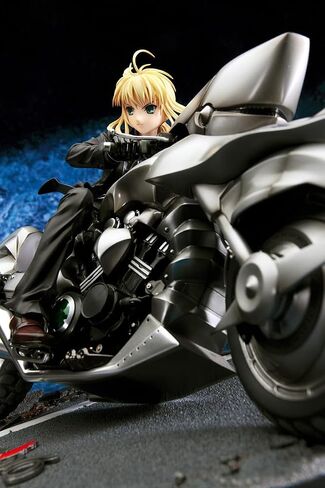 Fate/Zero: Saber and Saber Motored Cuirassier 1:8 Scale PVC Figure in Saudi Arabia