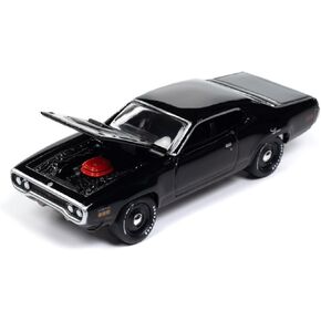 Johnny Lightning 1971 Plymouth Road Runner Black Mecum Auctions Limited Edition to 2496 Pieces Worldwide Hobby Exclusive Series 1/64 Diecast Model Car