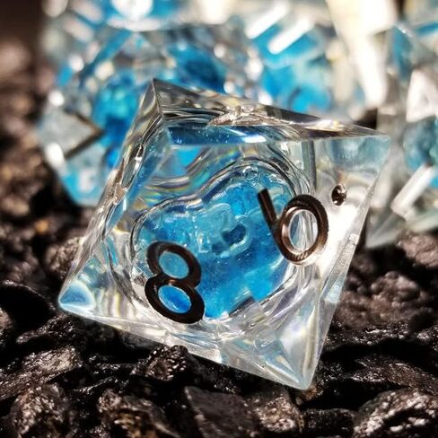 مجموعة نرد DND متعددة السطوح من الراتينج ذو الحافة الحادة من 7 قطع من Sage's Portal Souls Liquid Core للأبراج المحصنة والتنينات، نرد آر بي جي منضدية TTRPG (أرواح الشتاء) in Saudi Arabia