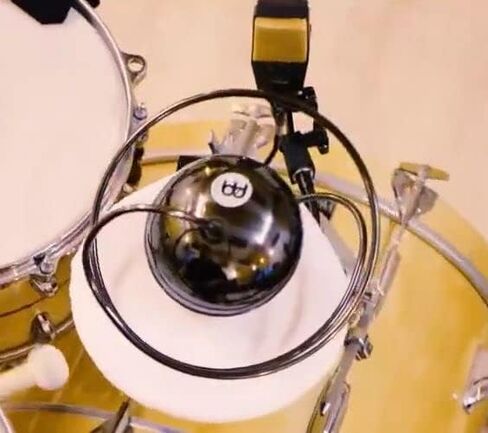 تأثيرات صوتية من Meinl Percussion Bill Saragosa Percussion مع مضرب معدني - غير مصنوع في الصين - لمسة نهائية من النيكل الأسود، ضمان لمدة عامين (Galaxy) in Saudi Arabia