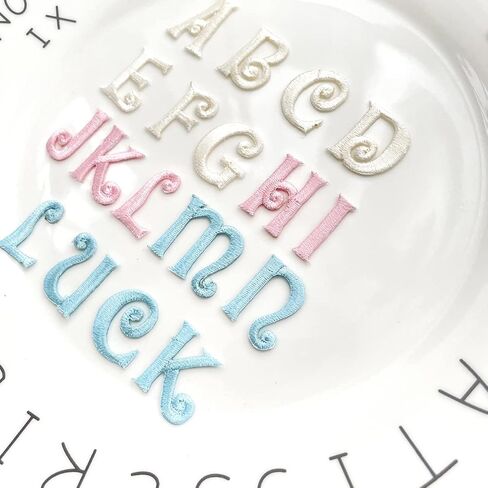 26 قطعة من رقع إصلاح الحروف A-Z المطرزة، ملصق لاصق حديد على رقع الحروف للملابس القماشية والقمصان الجينز وحقيبة الديكور in Kuwait