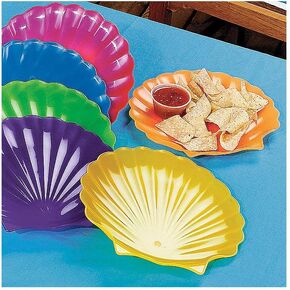 Fun Express Colorful Plastic Sea Shell Plates - Decorations Disposable Paper Plates - Tableware Perfect for Birthday Christmas New Year Picnic Party Baby Shower - Party Supplies - 12 Pieces