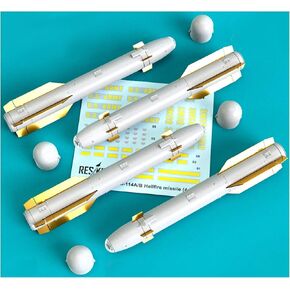 RS35-0026 - 1/35 AGM-114A/B Hellfire Missiles (4 pcs) Scale Model kit