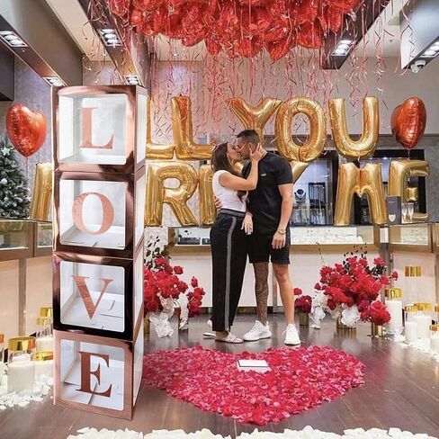 Black Gold Happy New Year 2025 Boxes, Balloon Box with Gold Letters Kit, UNIIDECO Party Decoration Supplies, Photo Background Backdrop in Kuwait