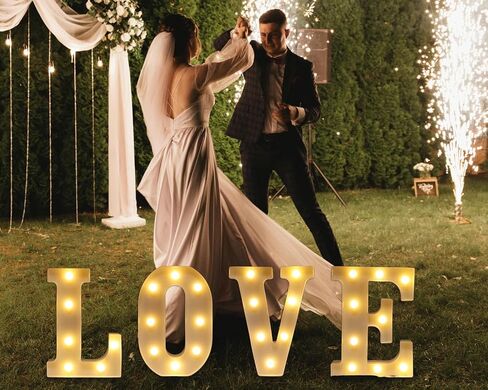 رسائل مضيئة من Marry Me، علامة Led Marry Me للزينة المقترحة، 7 قطع من الحروف المضيئة لعلامة زفاف رومانسية in Kuwait