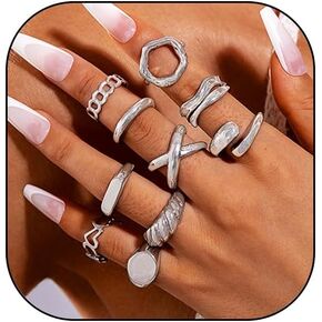 INENIMARTJ Boho Rings for Women Teen Girls,Gold Stacking Rings Set Vintage Knuckle Stackable Moon Star Snake Butterfly Heart Flower Leaf Top Finger Rings