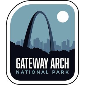 Vagabond Heart Gateway Arch National Park Patch - Iron On Travel Badge - Gateway Arch Souvenir