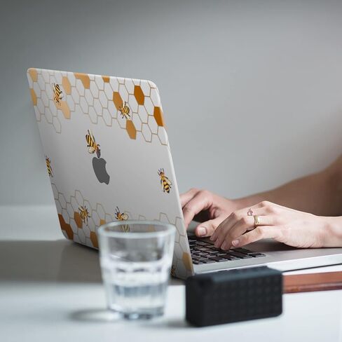 iCasso Compatible with MacBook Air 13 inch Case 2021-2018 Release A2337/A1932/A2179, Hard Shell Case Cover and Keyboard Cover Only for MacBook Air 13'' with Touch ID Retina Display (Clear) in Kuwait