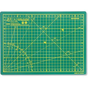 Elan Cutting Mat A4 Green, Self Healing Cutting Mat 22 x 30 CM, 5-Ply Craft Mat Green, Hobby Cutting Mat 22x30 CM, Fabric Cutting Board for Crafts, Quilting Cutting Board, Cutting Mats for Crafts